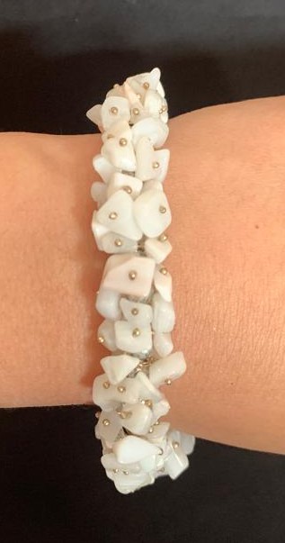 Chips White Agate