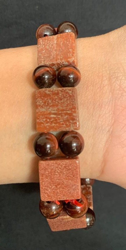 Om Mani Agate 10mm Red Jasper