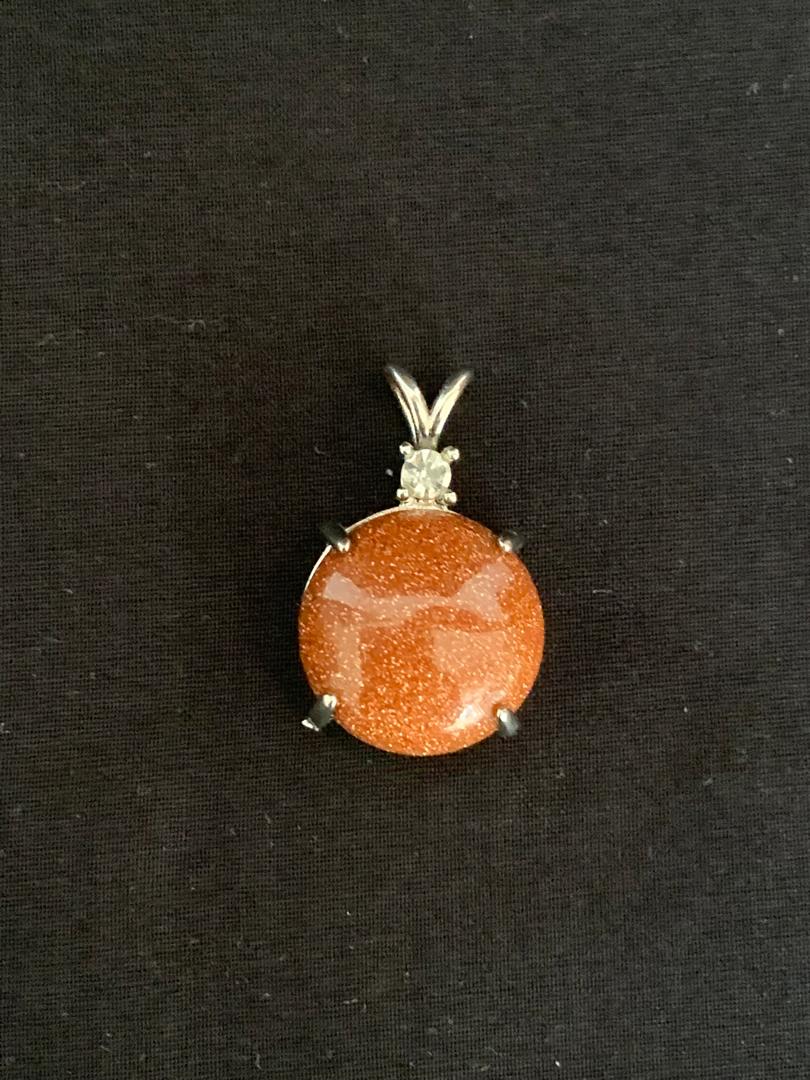 Sandstone Round