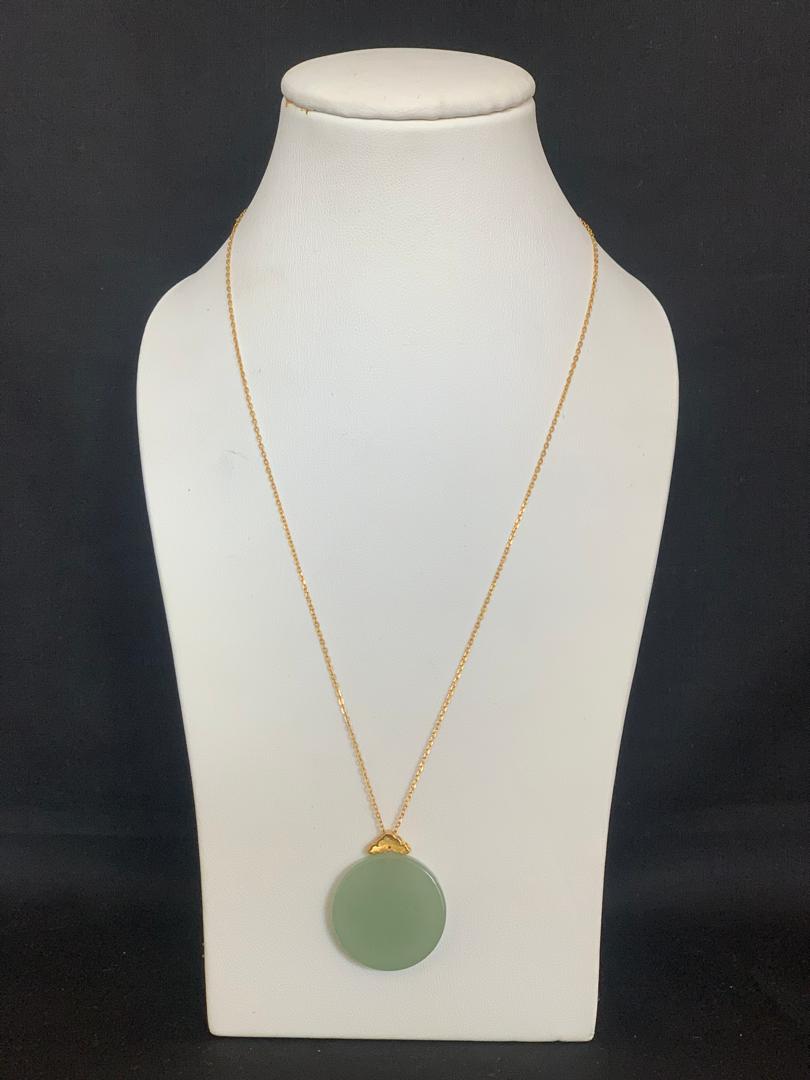 Jade Gold Plated Round